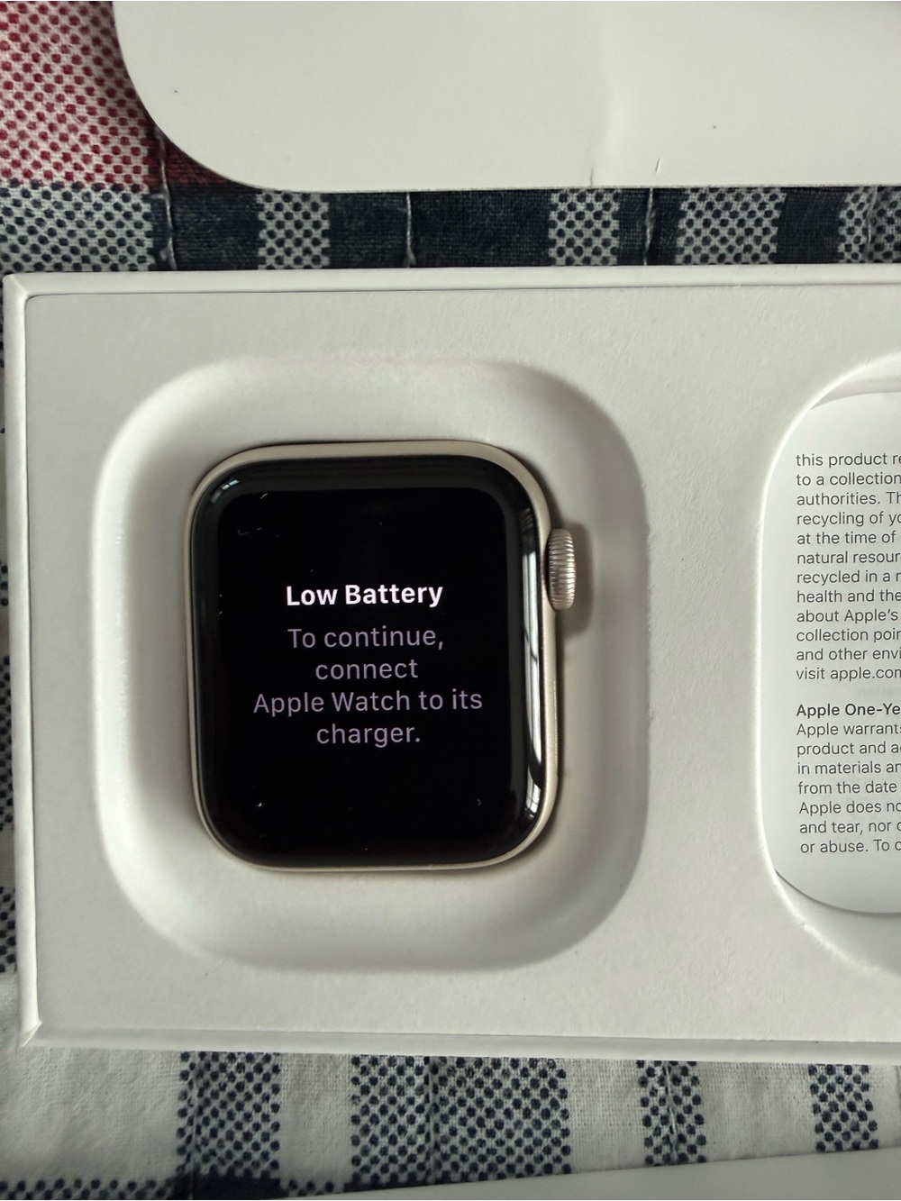 Apple Watch Accessory Set with Dark Green Sport Loop - Picture 4 of 5